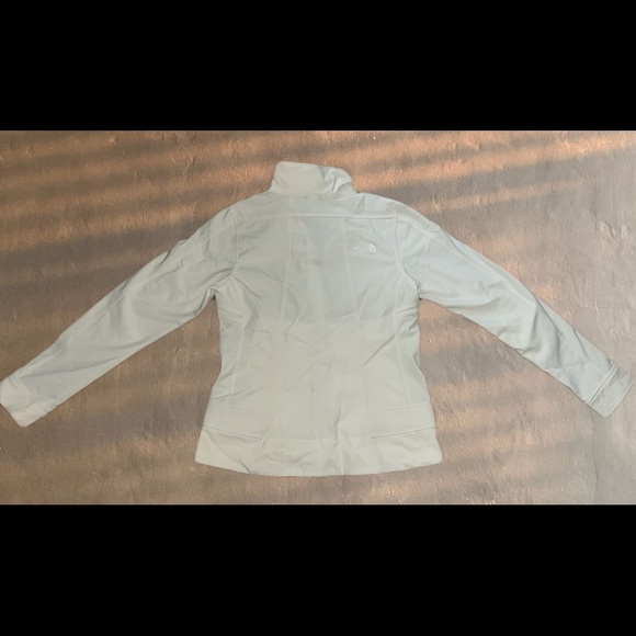 White Women’s North Face Jacket - Picture 2 of 3